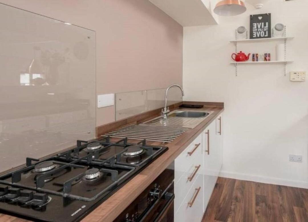 Ferienwohnung Joivy Loft At The Brewery With Free Parking EDI Exterior foto